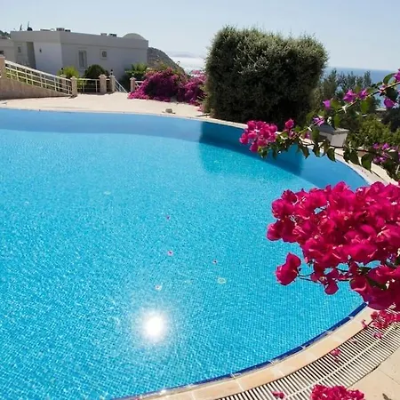 Апартаменты 2 Bedroom House With A Fantastic View Of Guemuesluek *